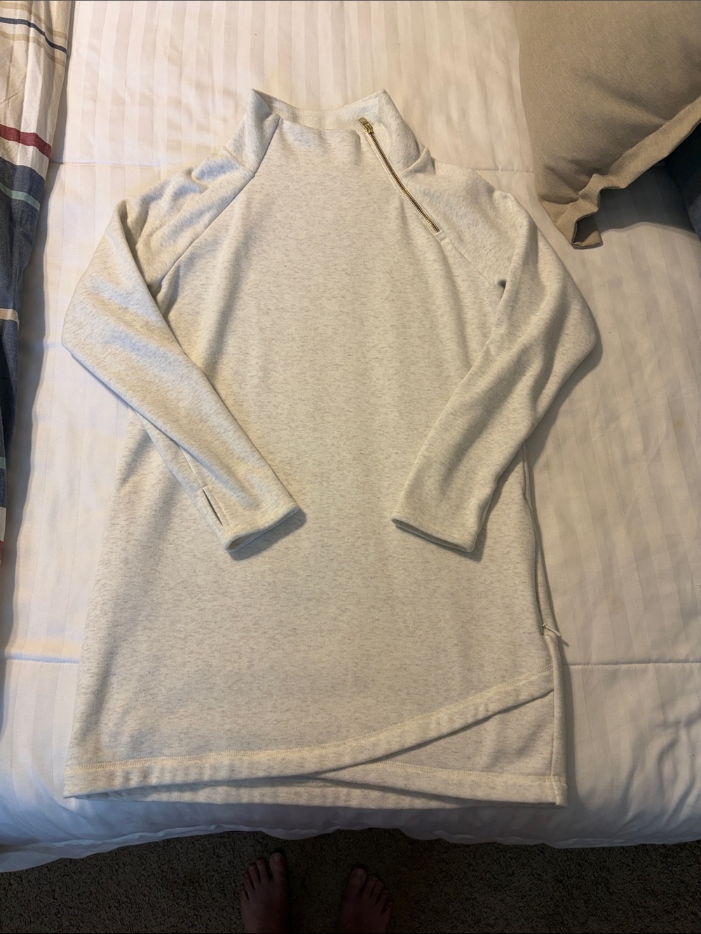 Athleta heathered cream Asymmetrical Zip Mock Neck Tunic Sweater